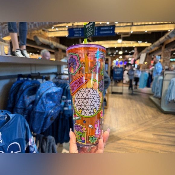 Disney Starbucks tumblers with mystery pins WDW 2026 - Picture 6 of 12